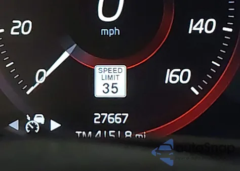 2021 Volvo Xc40 T5 R-Design из США, поврежденный, VIN YV4162UM9M2608943